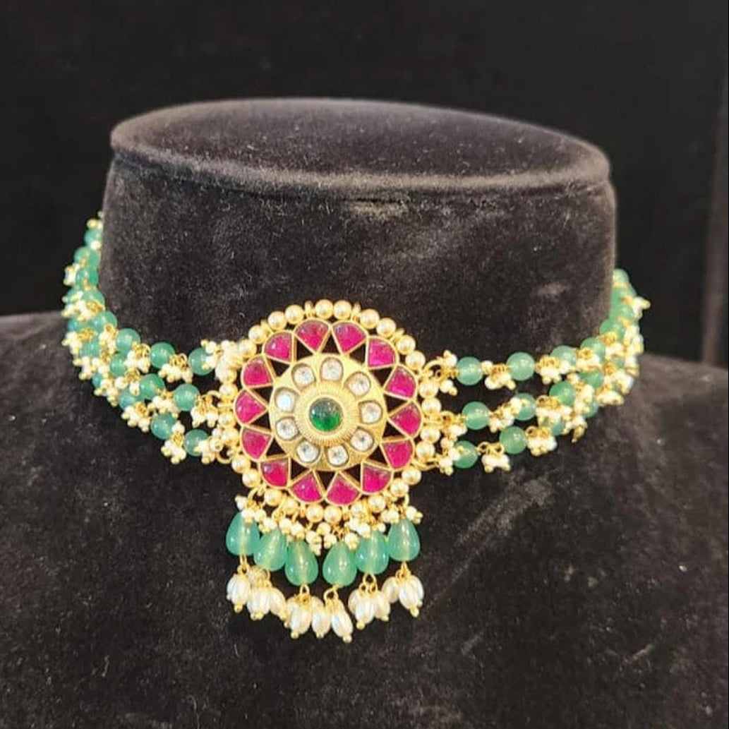 Kundan Onyx Bead & Pearls Choker