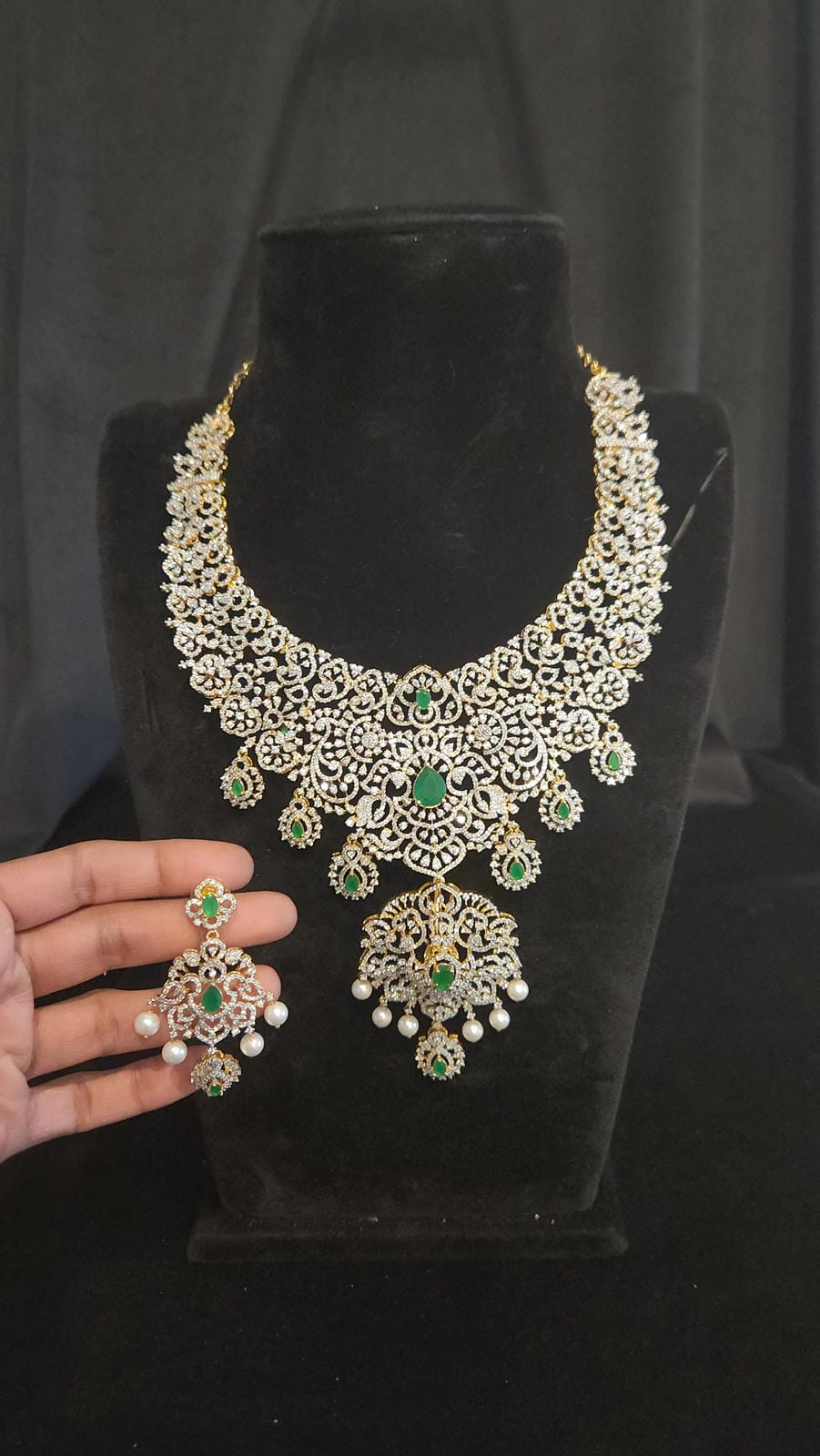 Diamond Finish Emerald Haram Set, Detachable Pendent