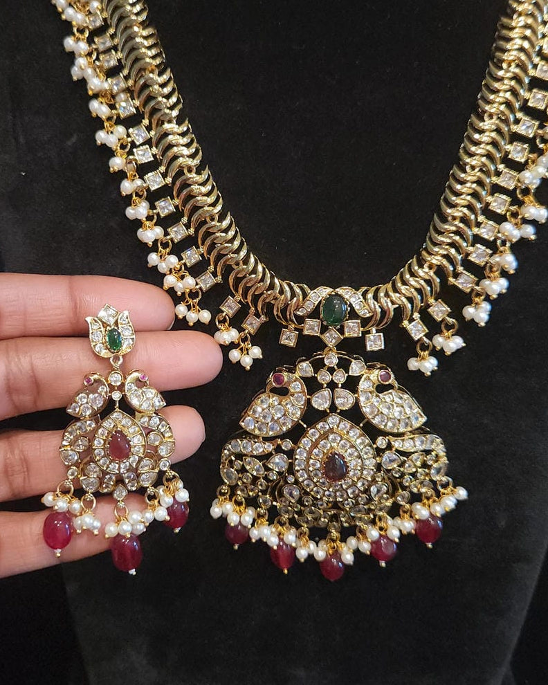 Exquisite Matt Finish Necklace Set