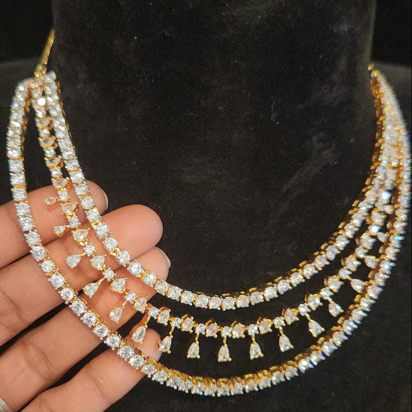 Sparkling Diamond Finish Necklace Multi-Layered Neckset