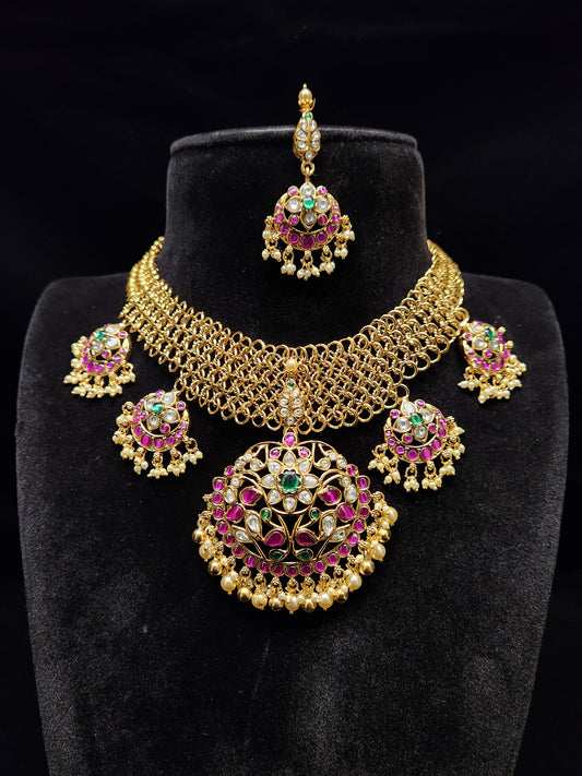 Antique Elegant Floral Chandbali Necklace Set