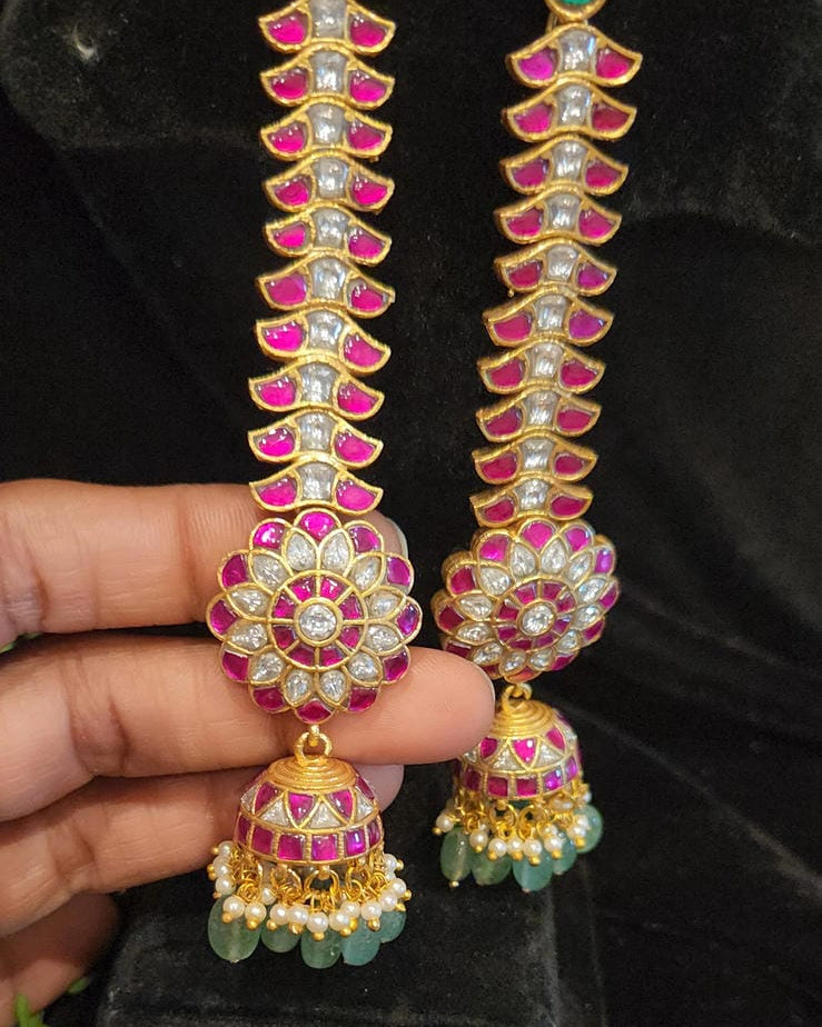 Traditional Kundan Jhumka with Maati