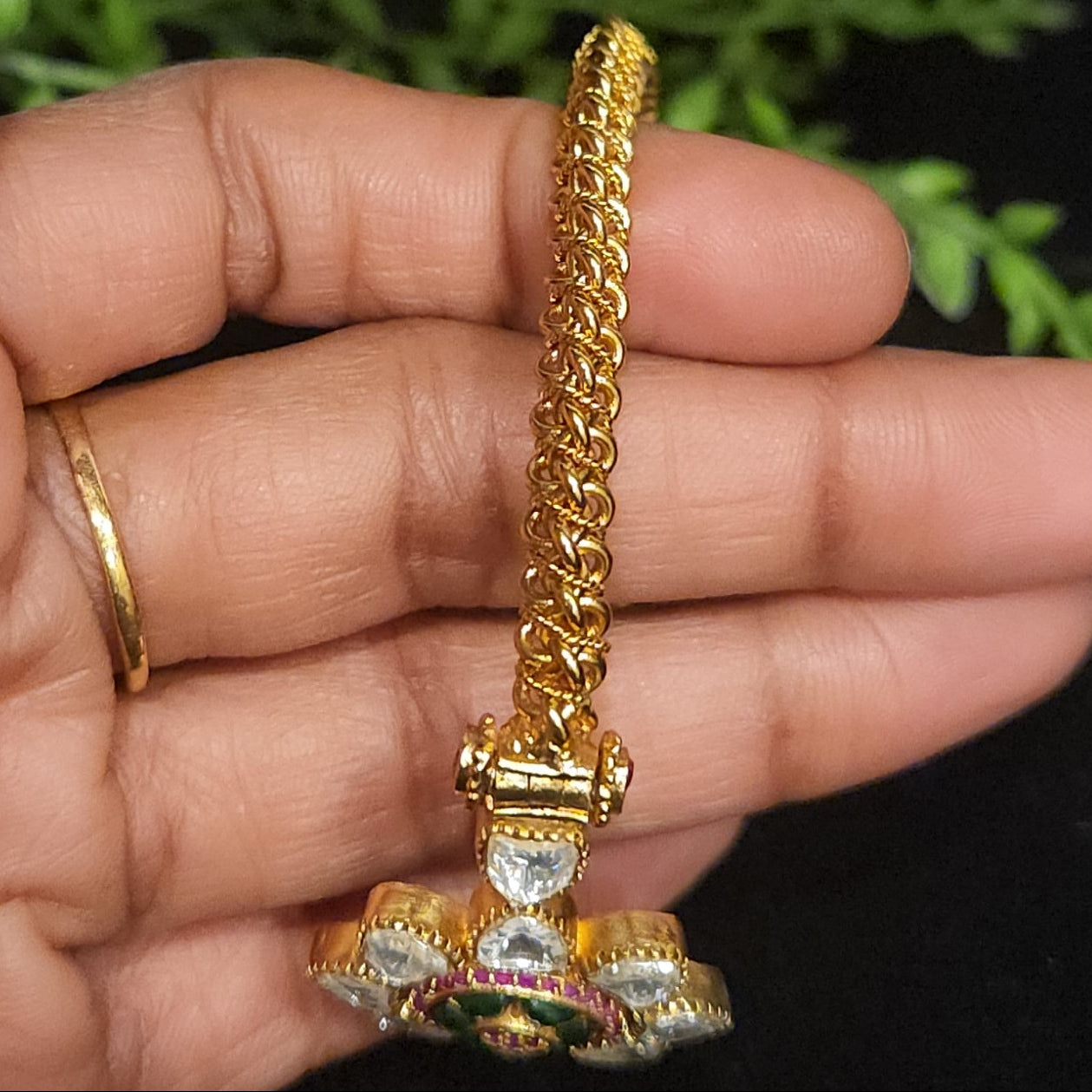 Moissanite Floral Openable Kada