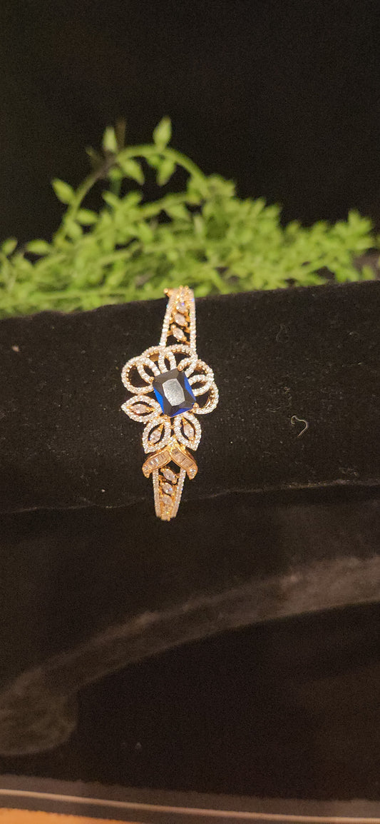 Statement Leaf CZ Large Center Stone Bracelet