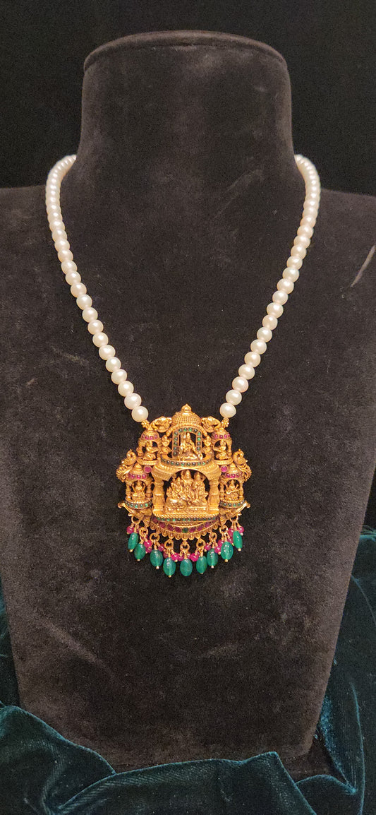 92.5 Silver Divine Temple Pearl Necklace