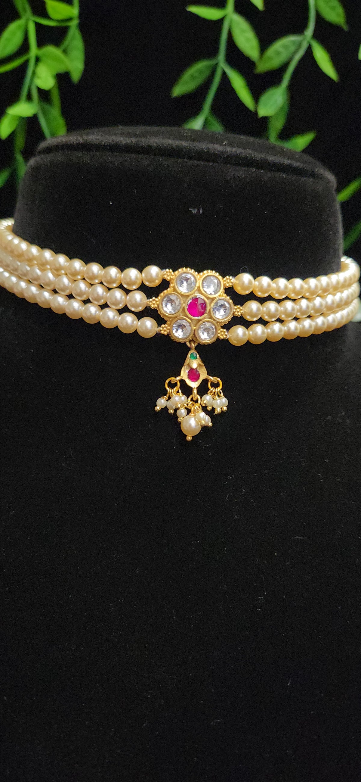 92.5 Kundan Pearl Beaded Choker Set