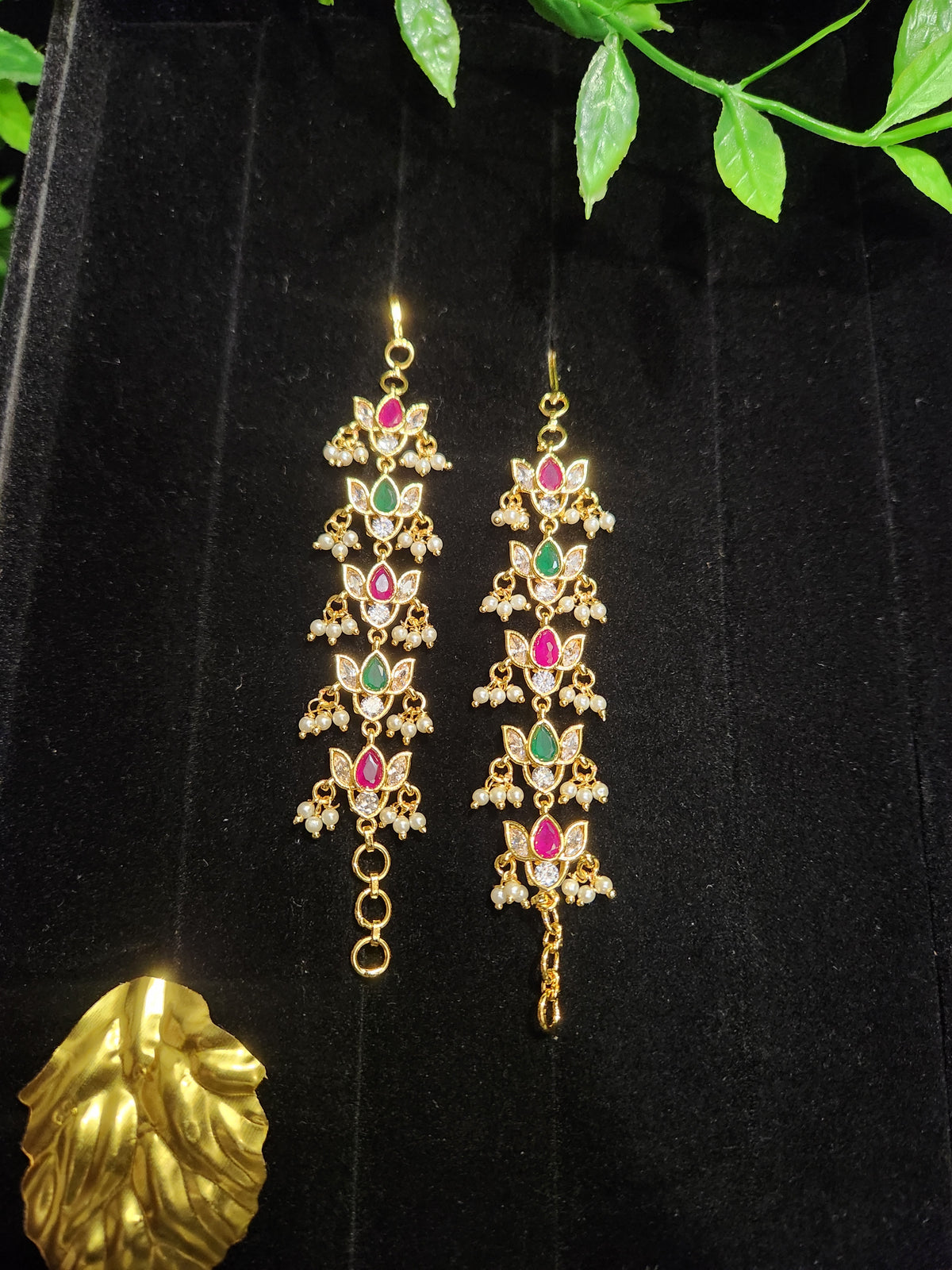Multicolour Lotus Matis with Pearl Drops