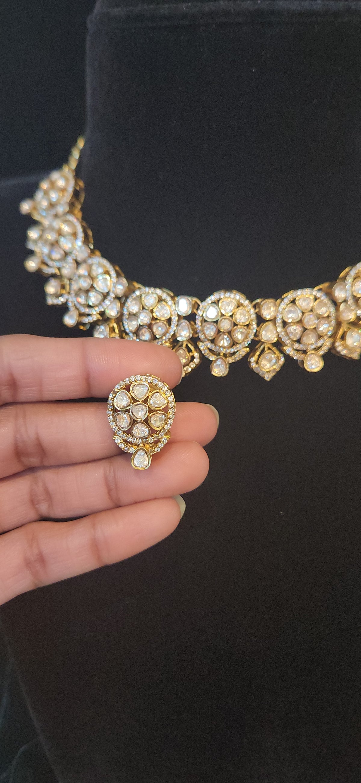 Floral Moissanite Neutral Choker Set