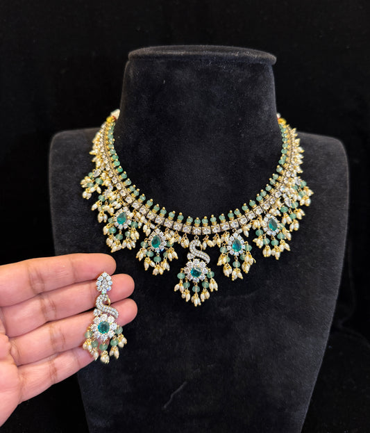 Elegant Victorian Emerald Guttapoosalu Necklace Set