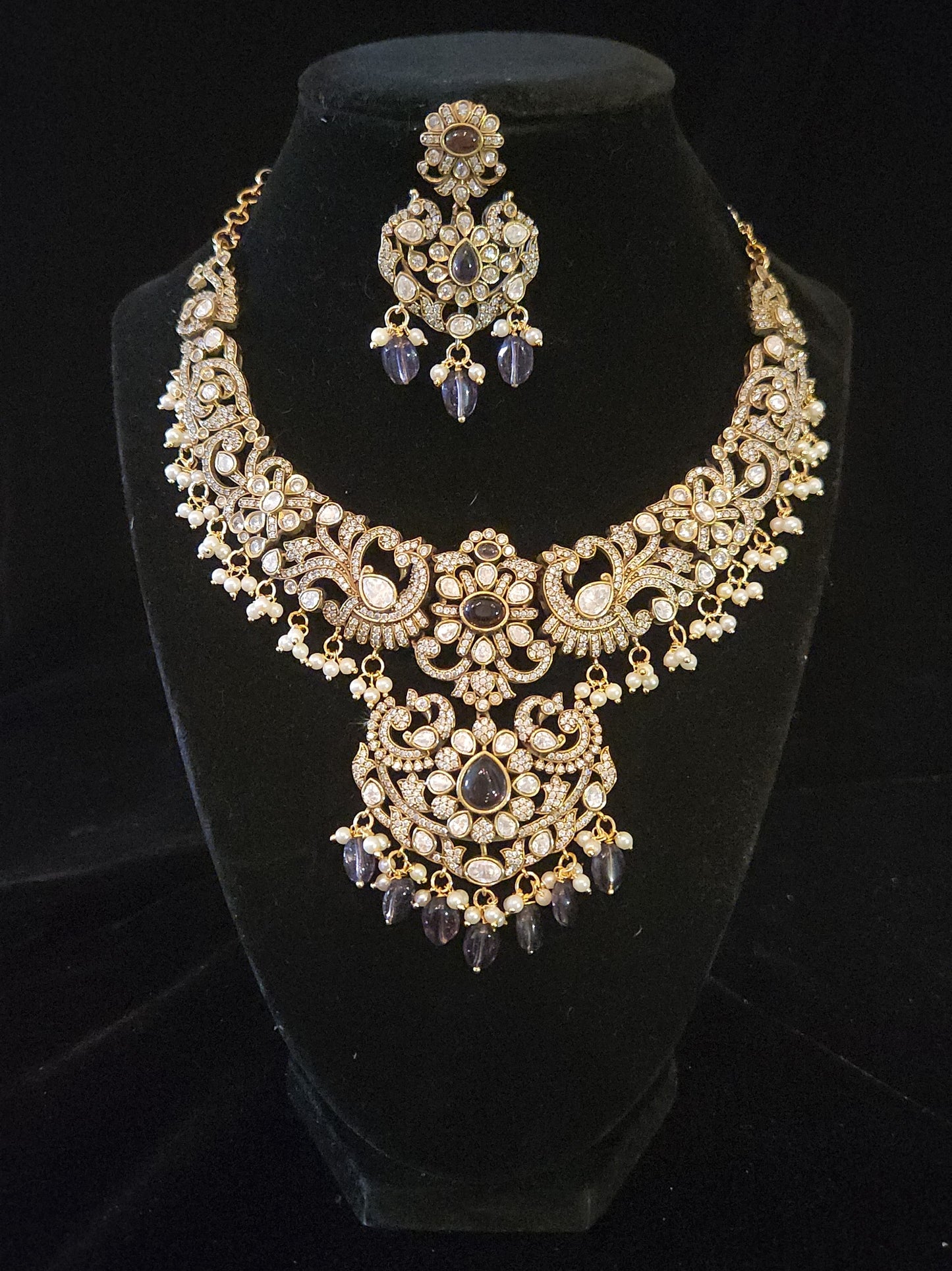 Victorian moissanite neckset