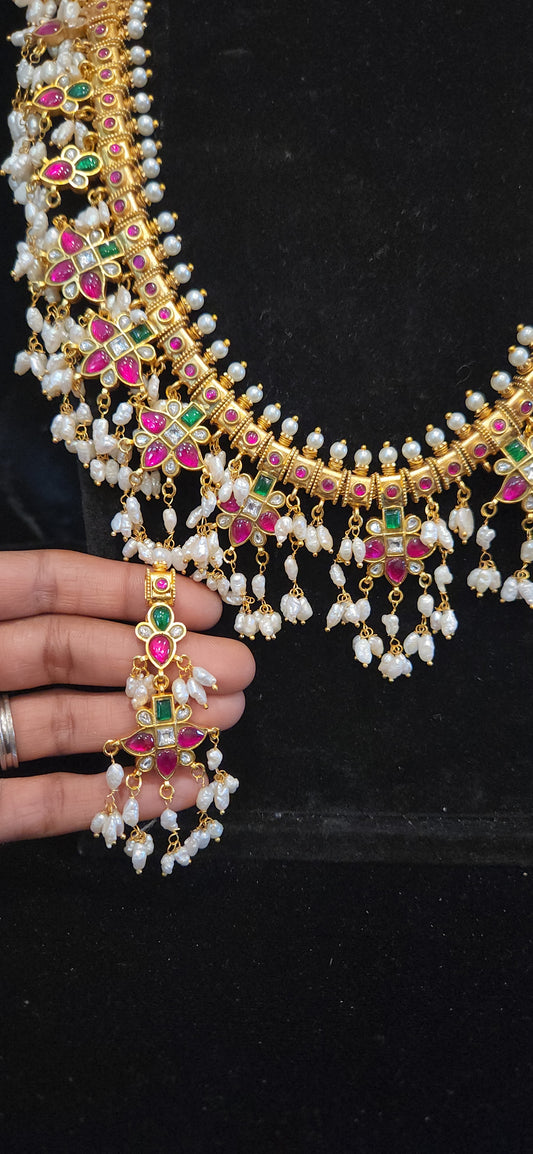 Kundan Guttapusalu Haram with Matching Earrings