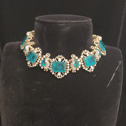 92.5 Silver Emerald Peacock Necklace Set