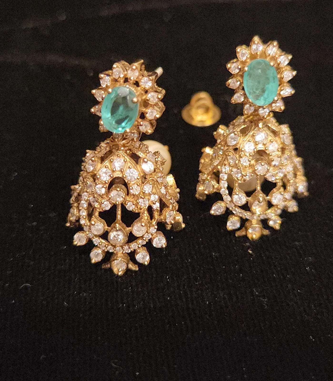 Lavish Moissanite Emerald 92.5 Silver Bridal Set