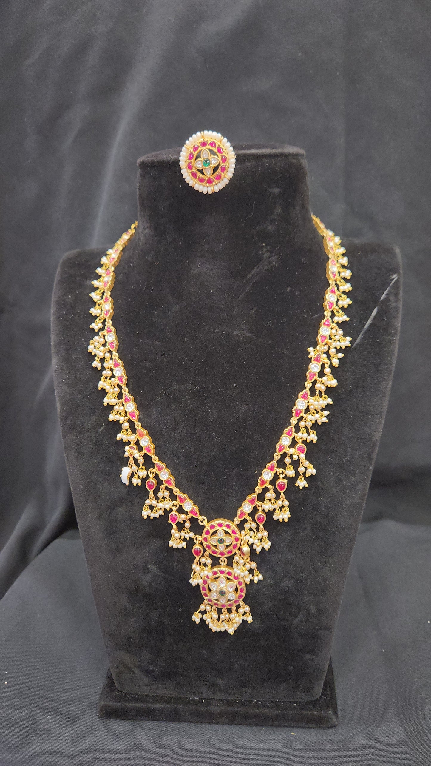 Red & White Kundan Haram