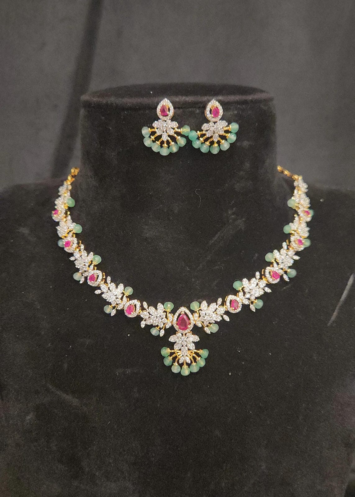 Diamond Finish Floral & Emerald Necklace Set