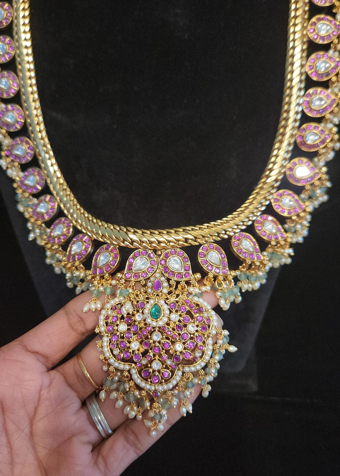 Luxury Gold Finish Long Mango Haram