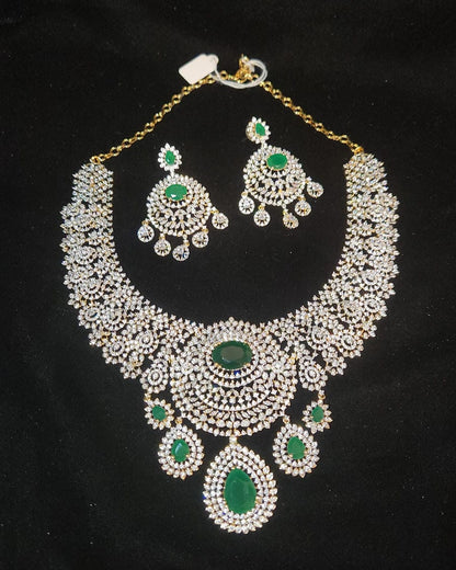 Luxury Diamond Finish Necklace Set