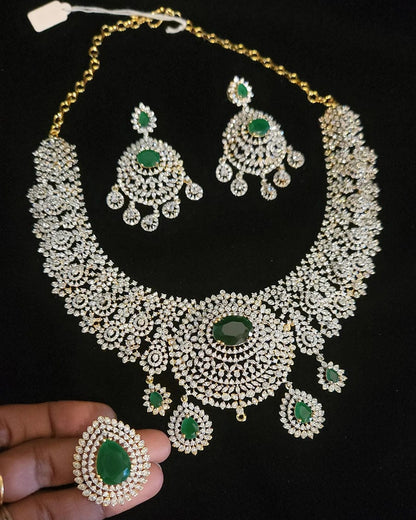 Luxury Diamond Finish Necklace Set