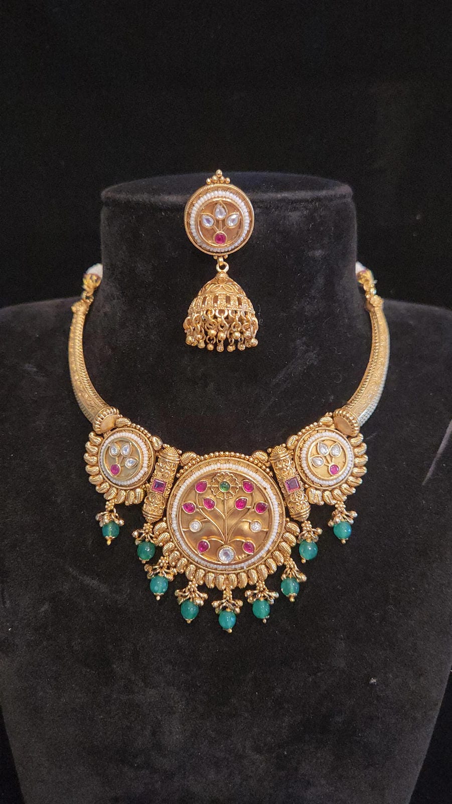 Traditional Gold Finish Kante Set