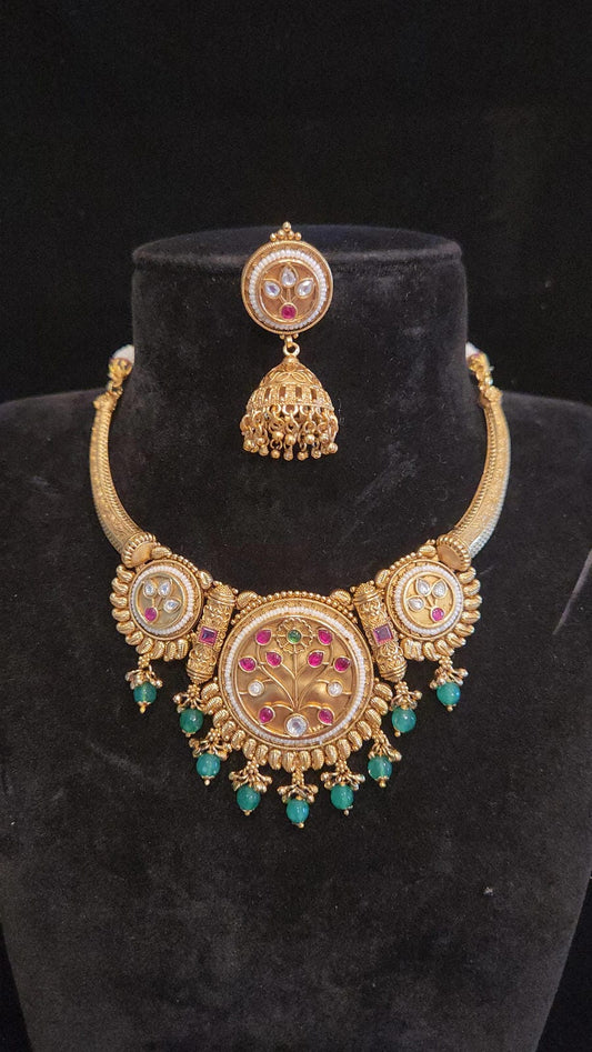 Traditional Gold Finish Kante Set