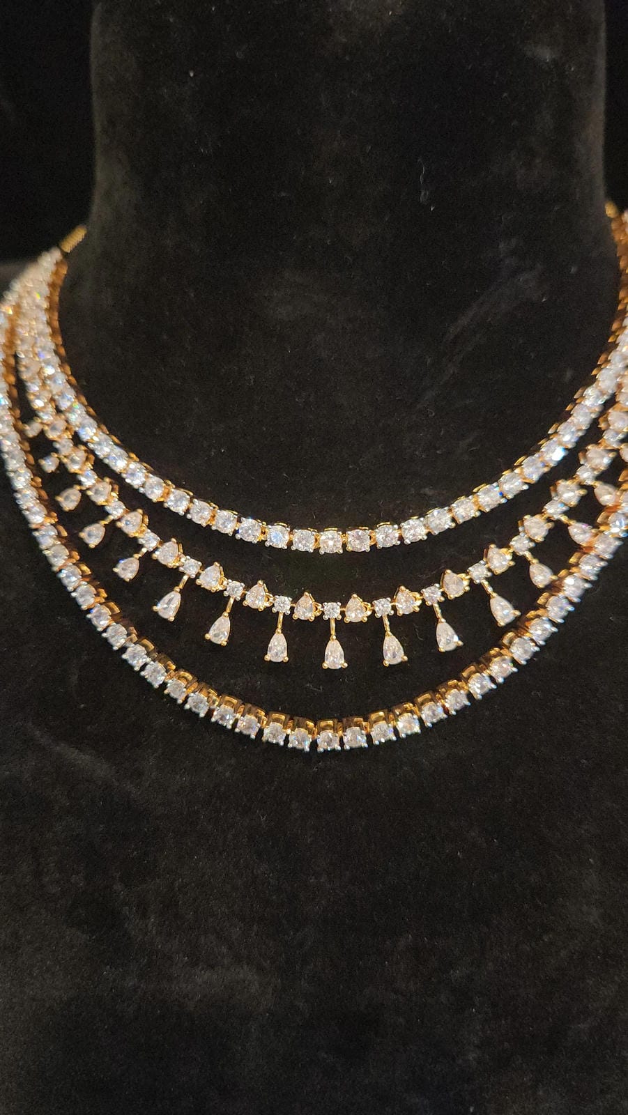 Sparkling Diamond Finish Necklace Multi-Layered Neckset