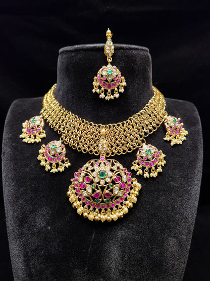 Antique Elegant Floral Chandbali Necklace Set