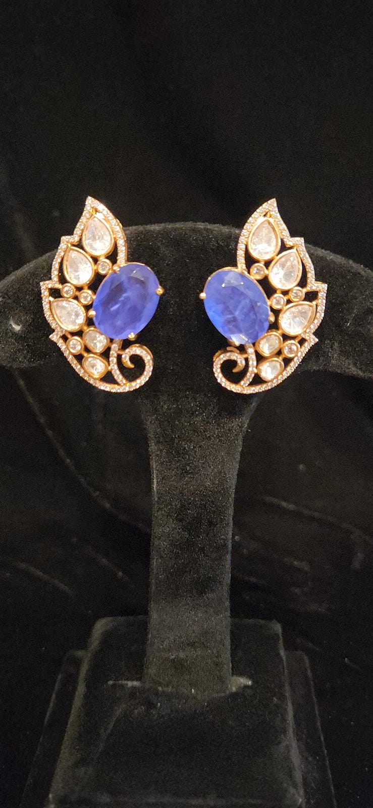 Brilliant Moissanite Design Studs