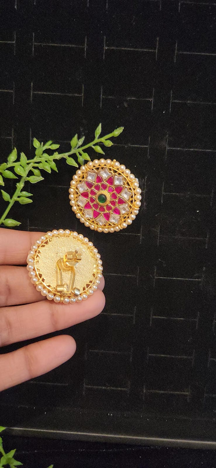 Authentic Kundan Flower Studs | Pearls around
