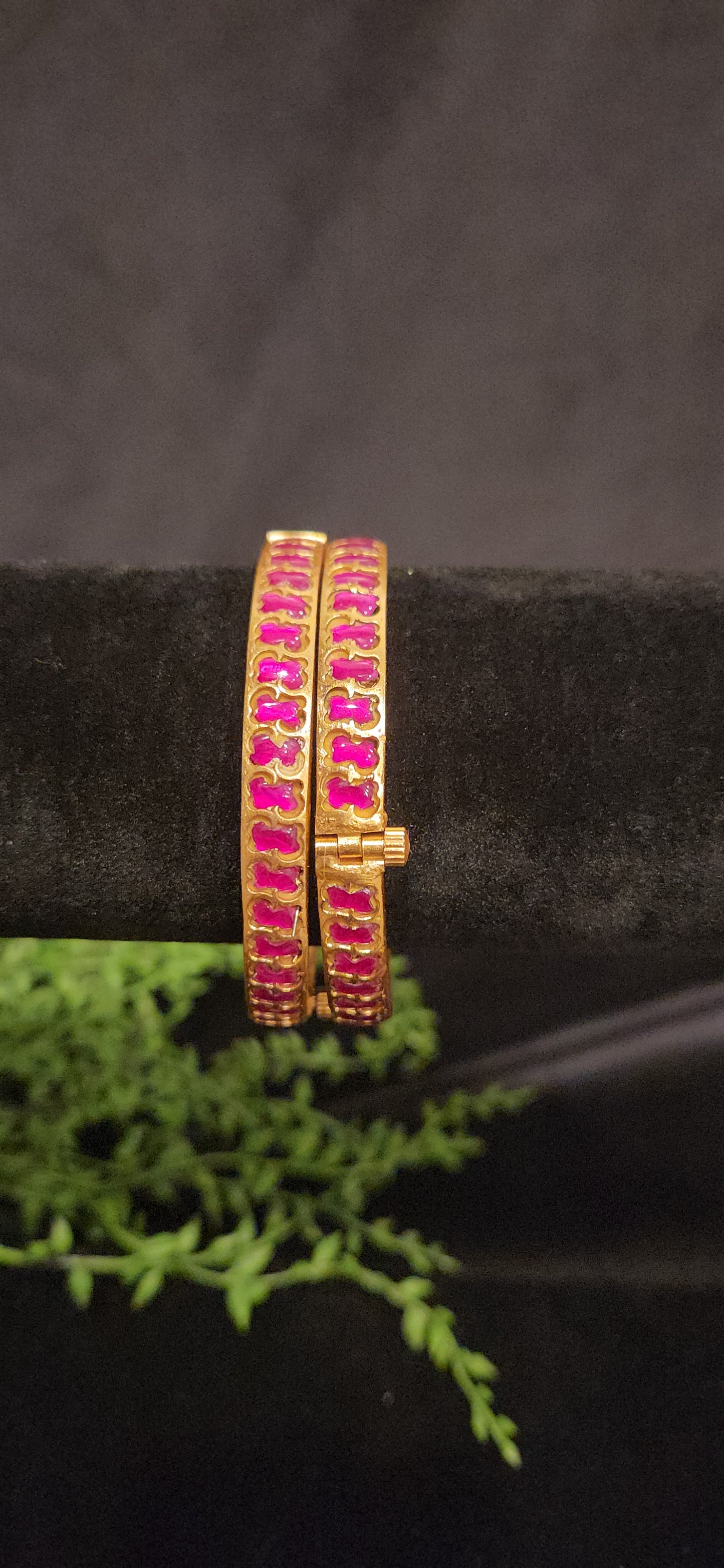 Designer Kundan Openable Bangles