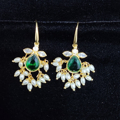 Graceful Tear Drop Hanging Rice Bead Earrings