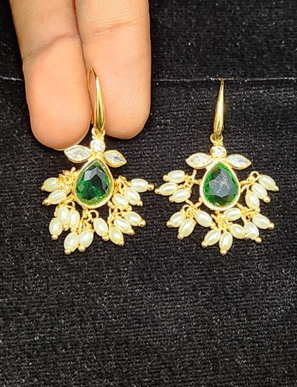 Graceful Tear Drop Hanging Rice Bead Earrings