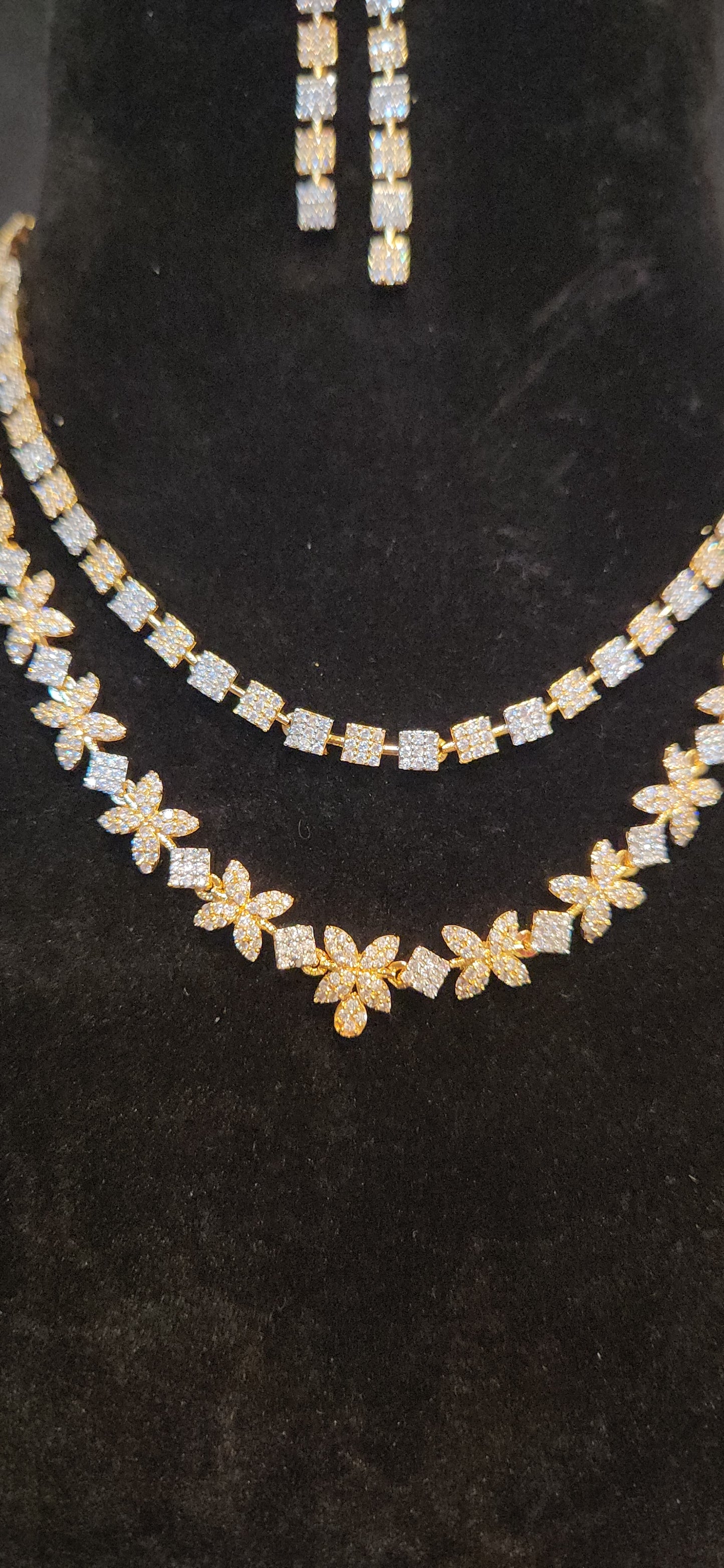 Double Layer Floral Square Necklace