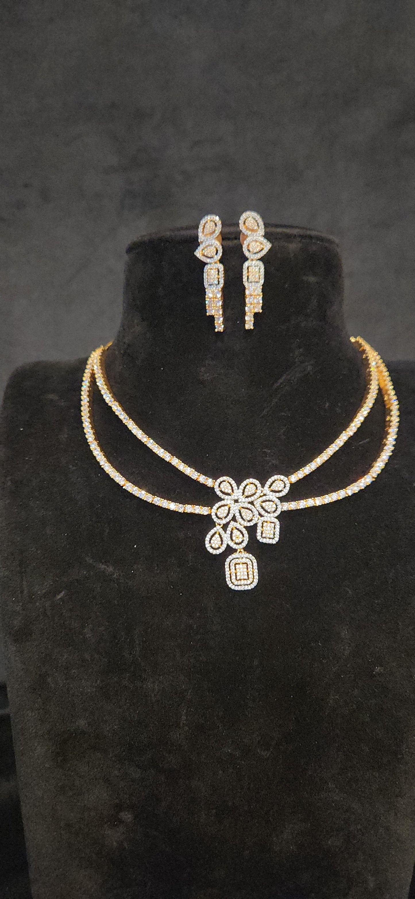 Double Layer Designer Necklace Set