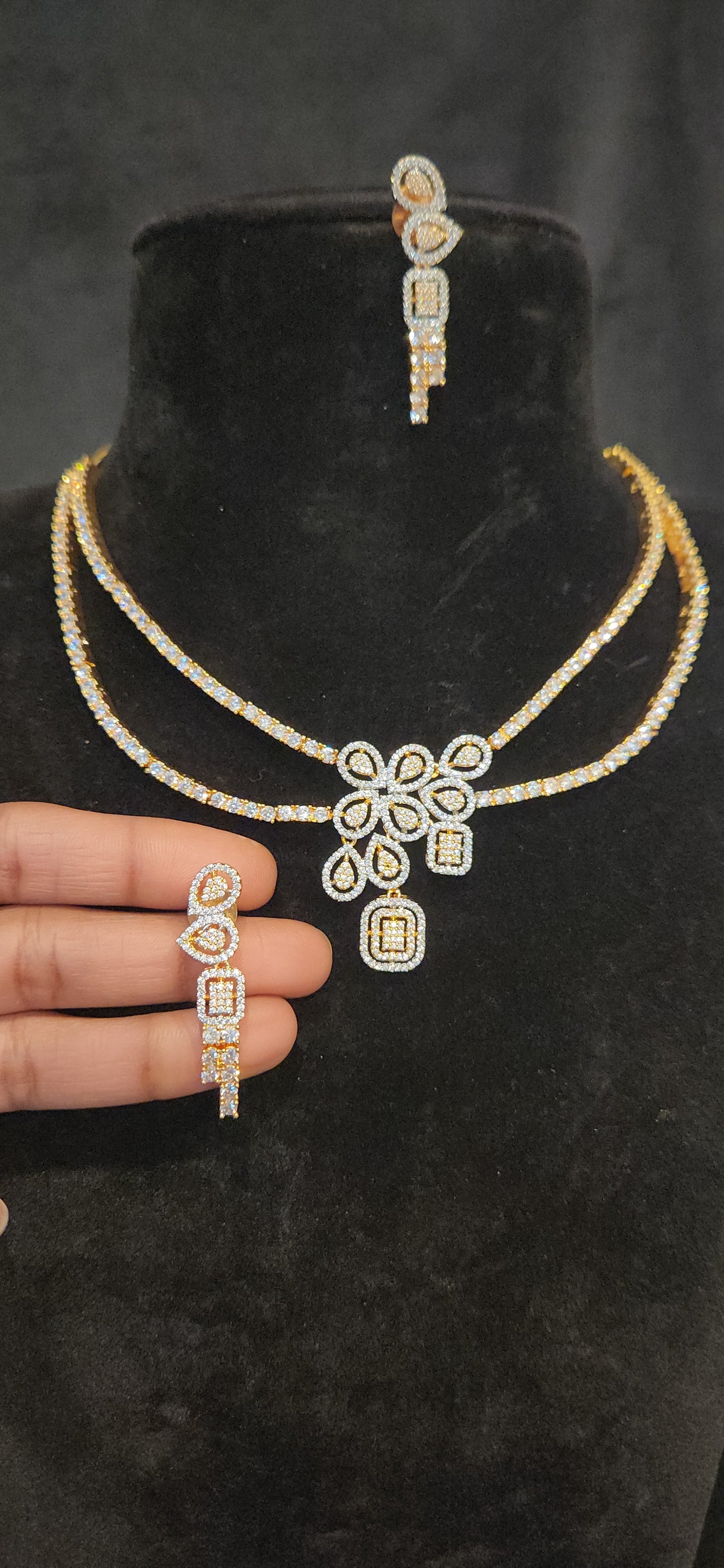 Double Layer Designer Necklace Set