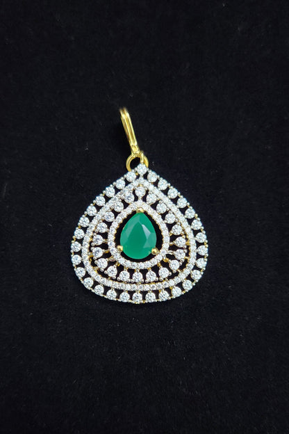 Unique Rounded Triangular Designed Maang Tikka