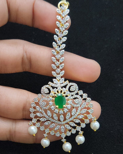 Elegant Leaf Designed Long Maang Tikka