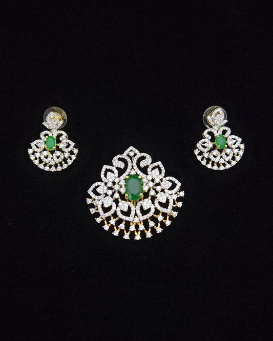 Brilliant Diamond Finish Floral Pendant Set