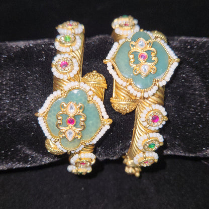Elegant Light Green Floral Kundan Bangles