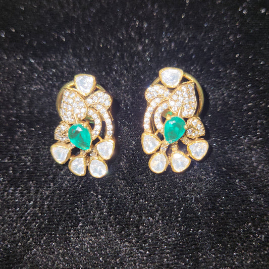9.25 Silver Floral Emerald Studs