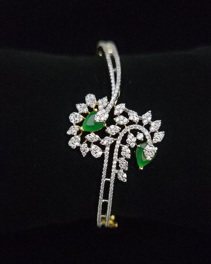 Elegant Leaf Design Emerald CZ Bracelet