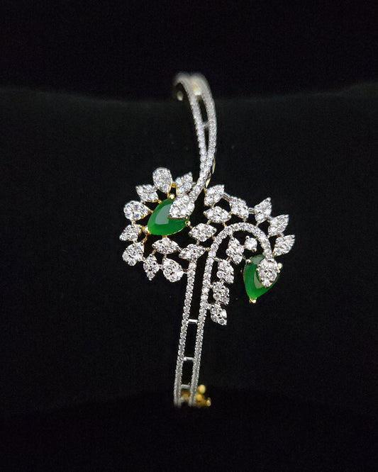 Elegant Leaf Design Emerald CZ Bracelet