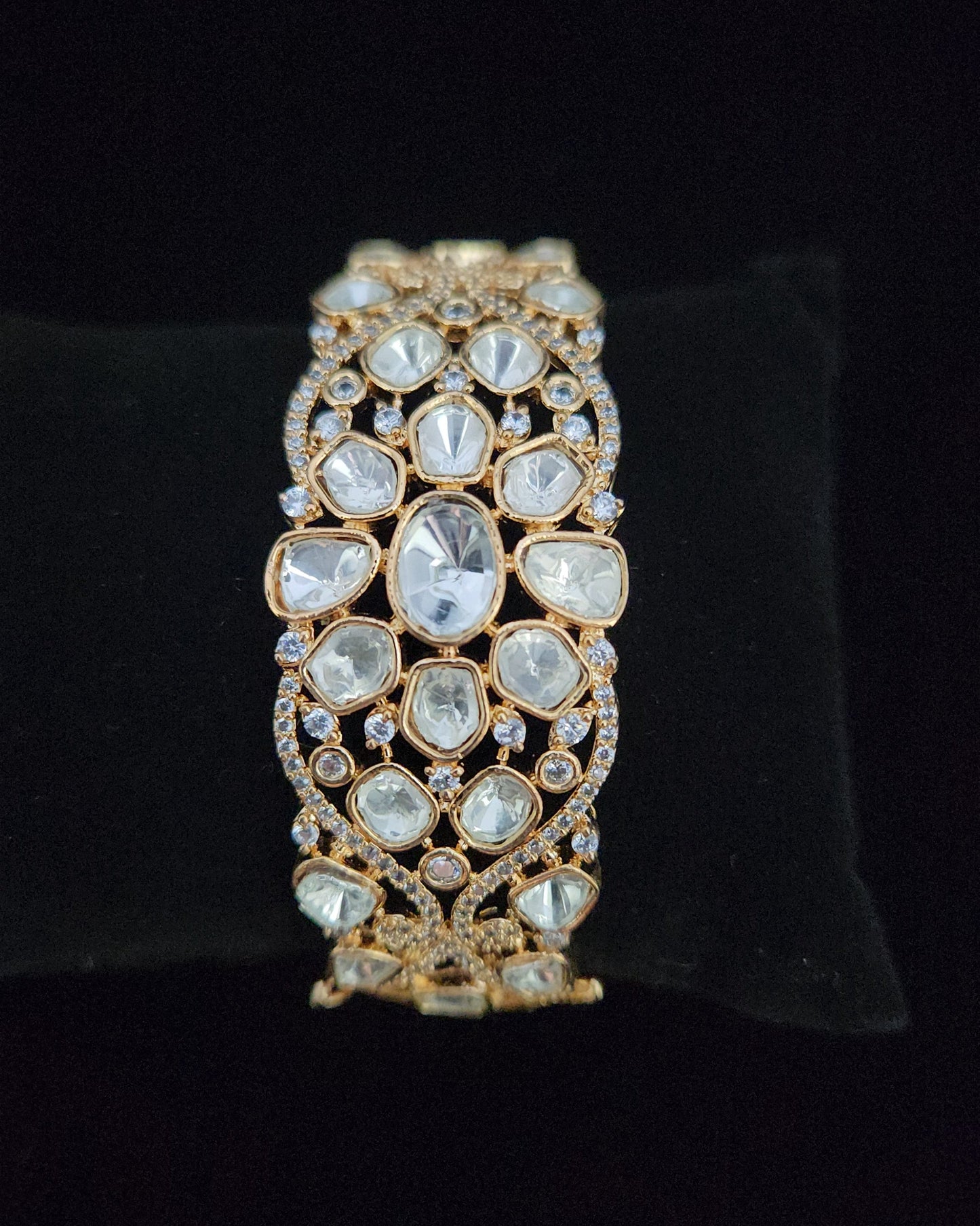 Dazzling Polki Kundan Grand Floral Design Bracelet