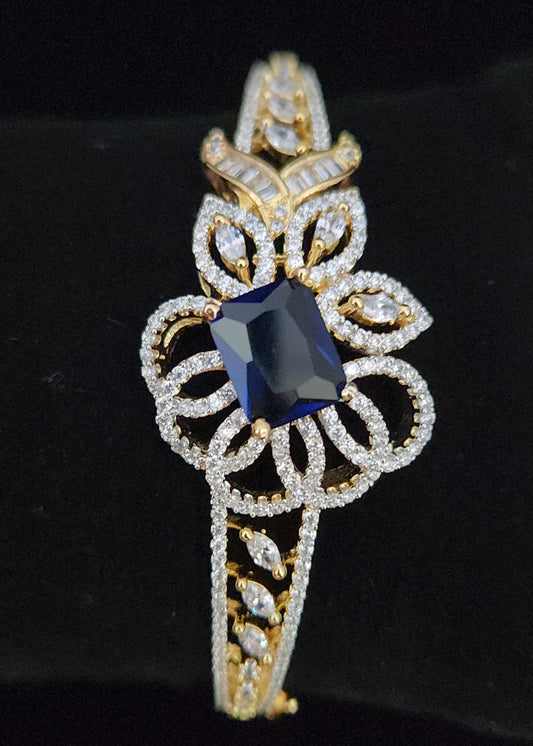 Statement Leaf CZ Large Center Stone Bracelet