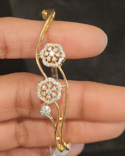 Sparkling CZ Floral Openable Bracelet