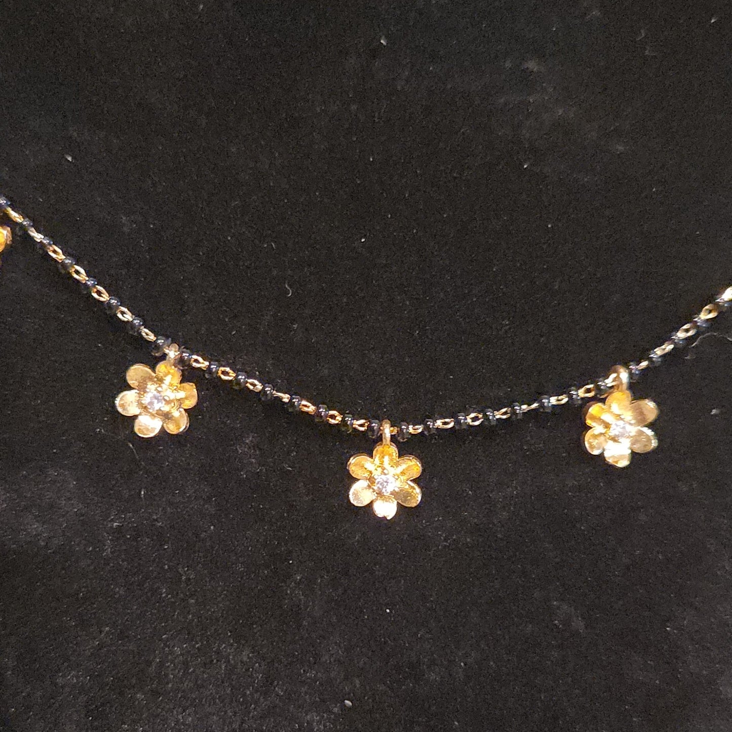 Elegant Floral Motif Black Bead Mala