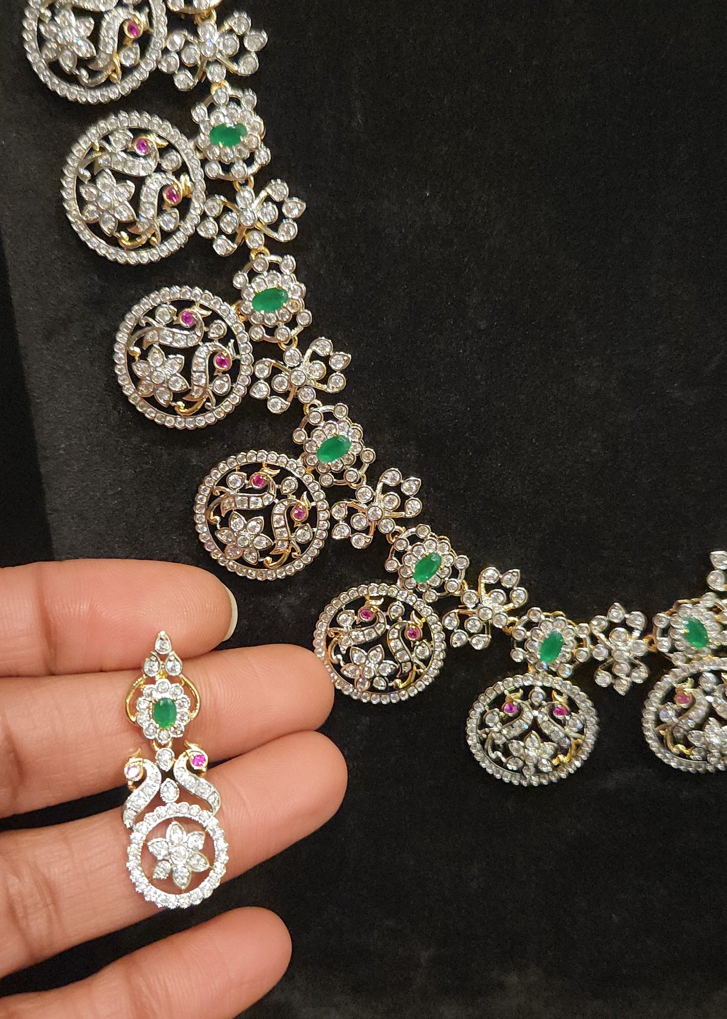 Sparkling Peacock Floral Bottu Mala