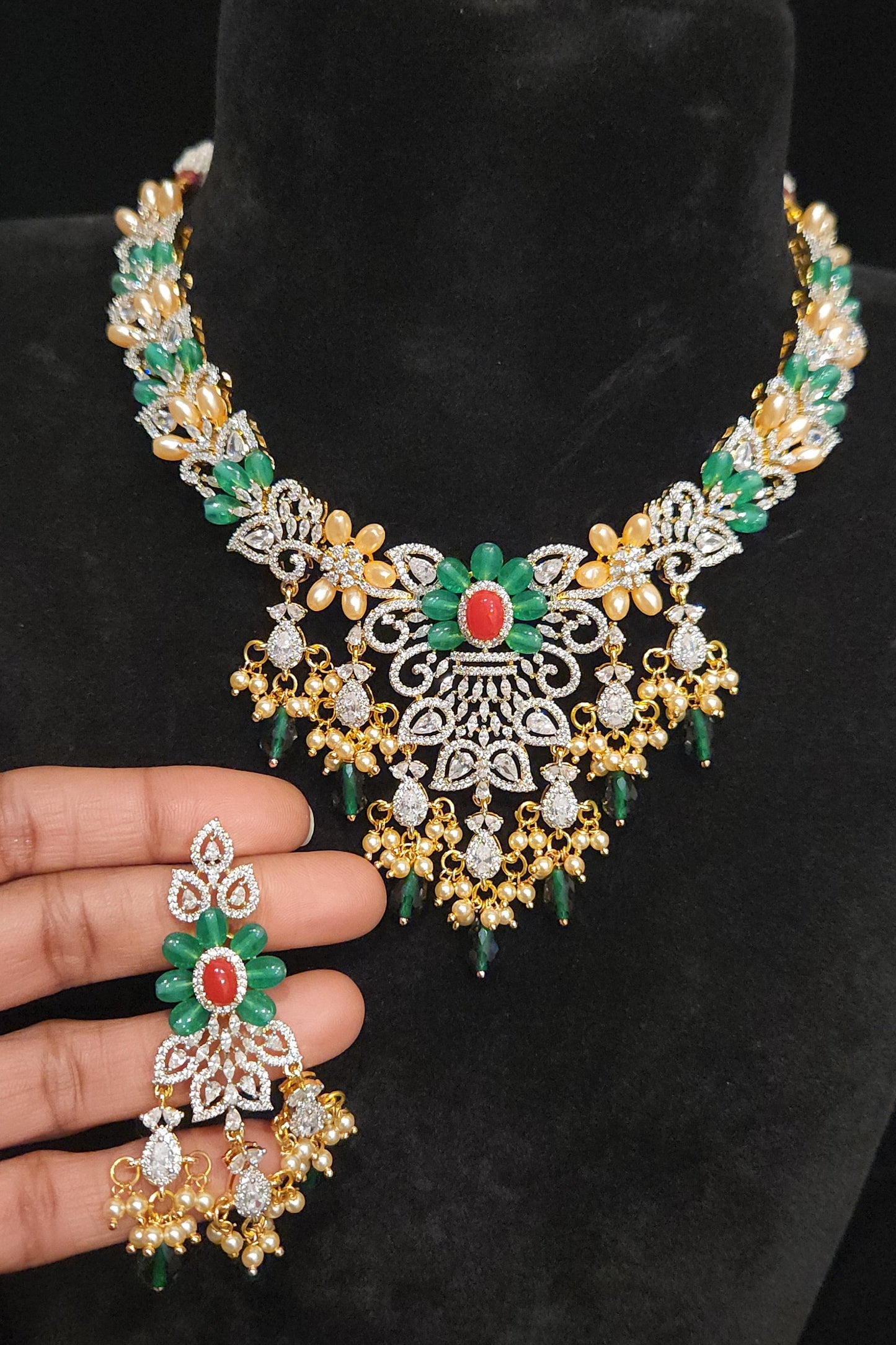Artistic Coral, Green & Gold Bead Flower Necklace Set