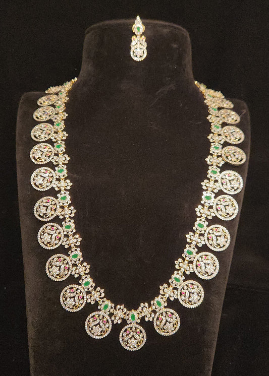 Sparkling Peacock Floral Bottu Mala