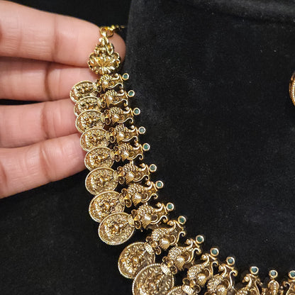 Divine Peacock Lakshmi Oval Bottu Necklace Set