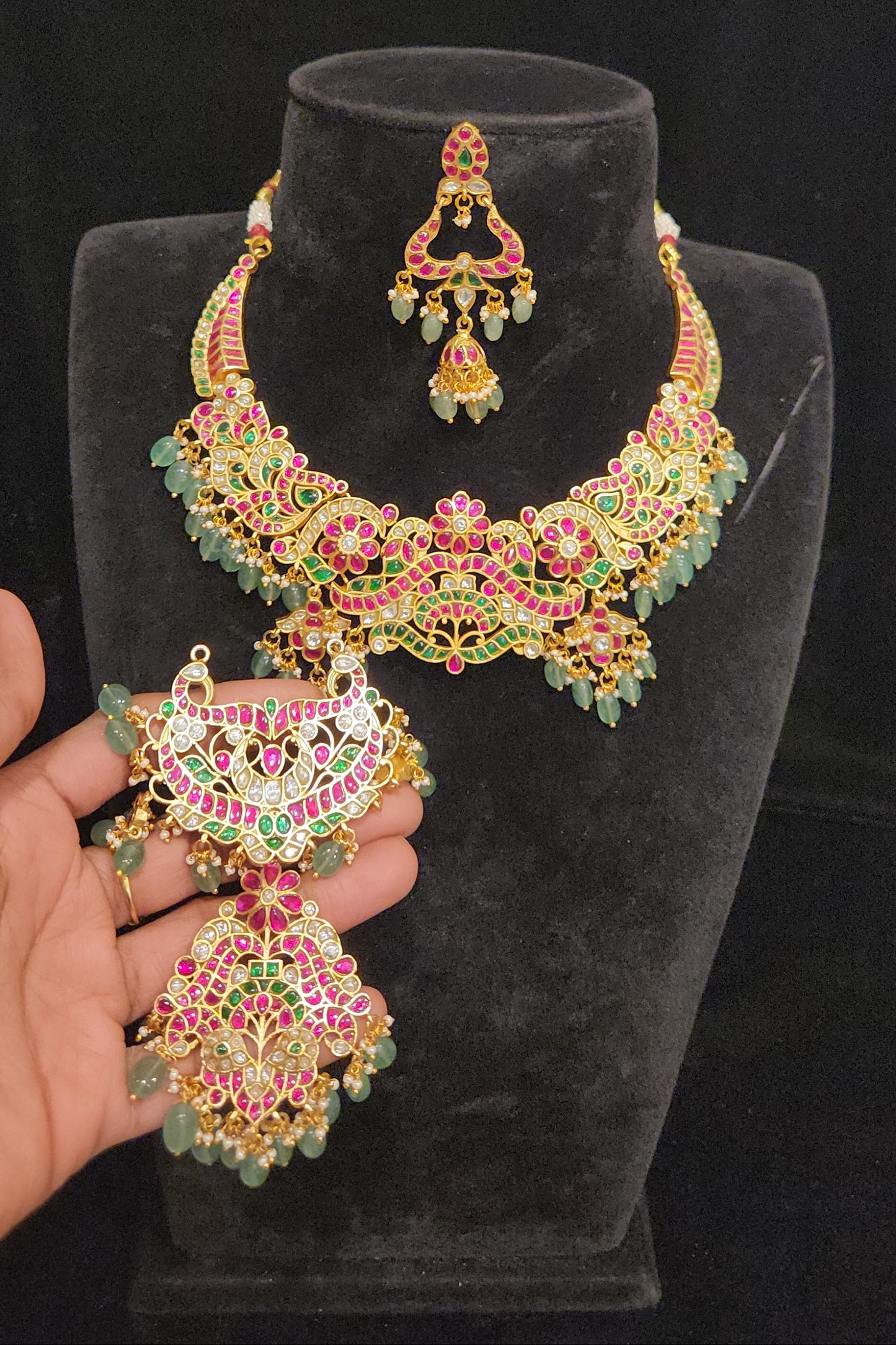 Versatile 3-in-1 Jadau Kundan Detachable Pendant Necklace Set